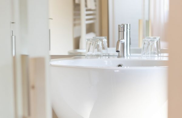 Mayr Badezimmer Waschbecken